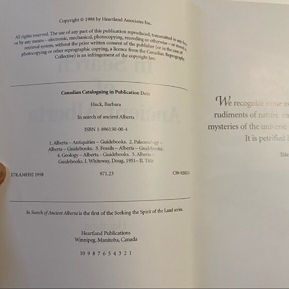 In Search of Ancient Alberta by Barbara Huck and Doug Whiteway trade paperback - Picture 4 of 5